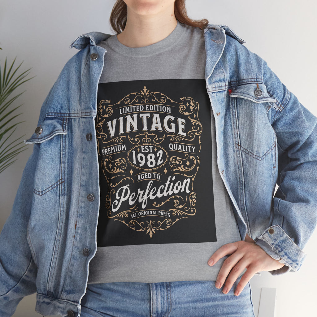 Vintage 1982 T-Shirt – Limited Edition Retro Birthday Gift