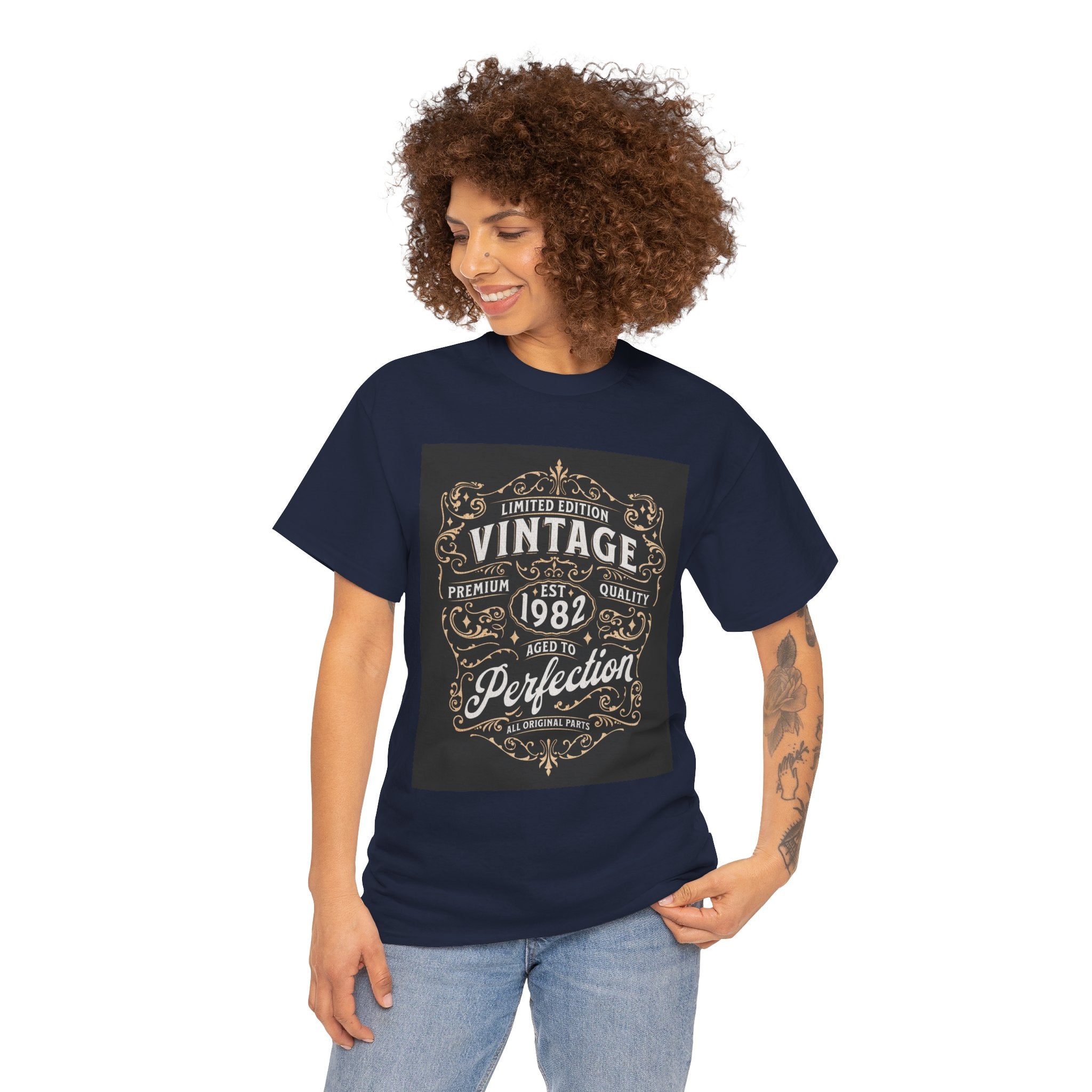 Vintage 1982 T-Shirt – Limited Edition Retro Birthday Gift
