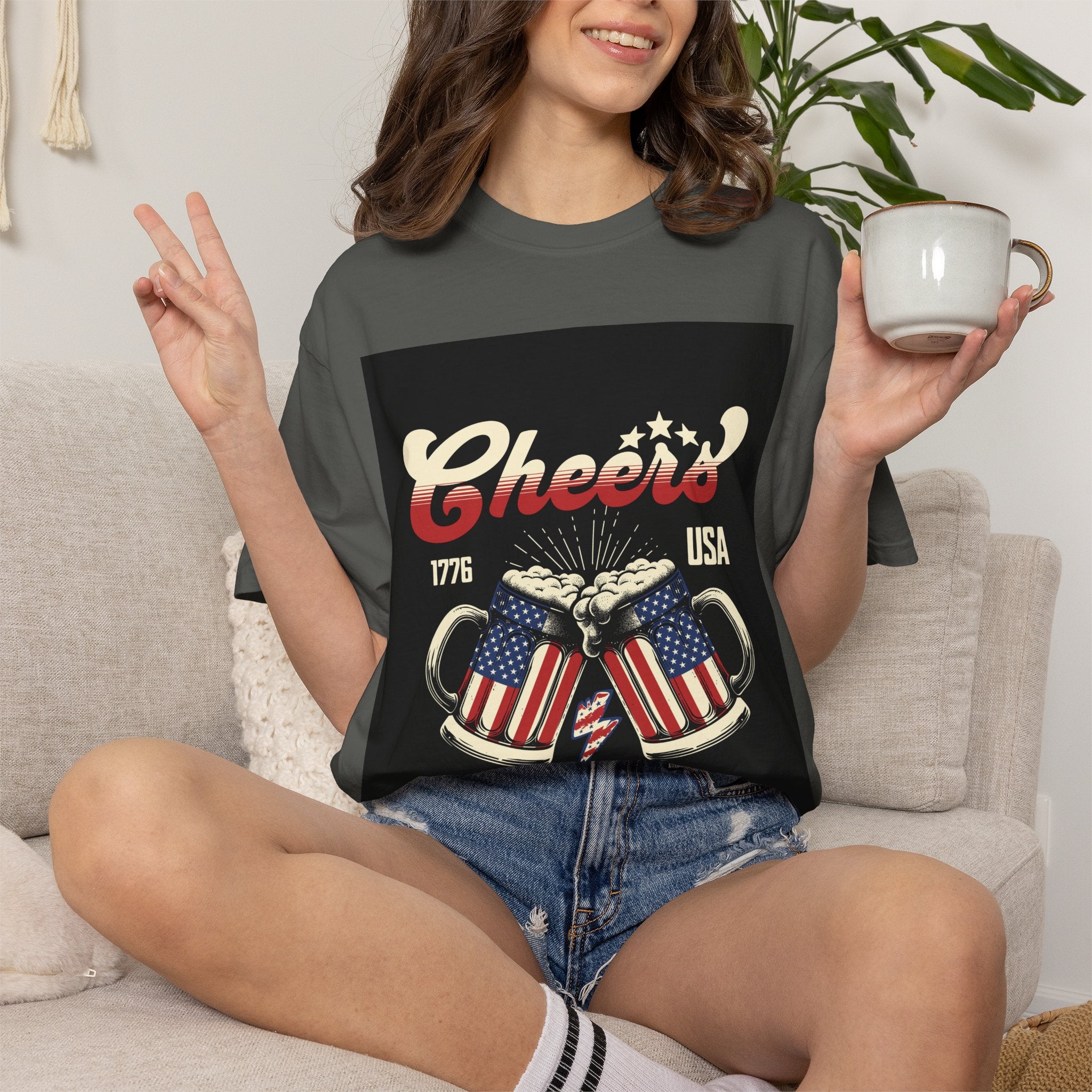 Cheers USA T-Shirt — Patriotic Beer Mugs Graphic Tee (1776)