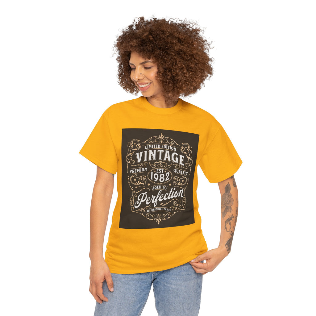 Vintage 1982 T-Shirt – Limited Edition Retro Birthday Gift