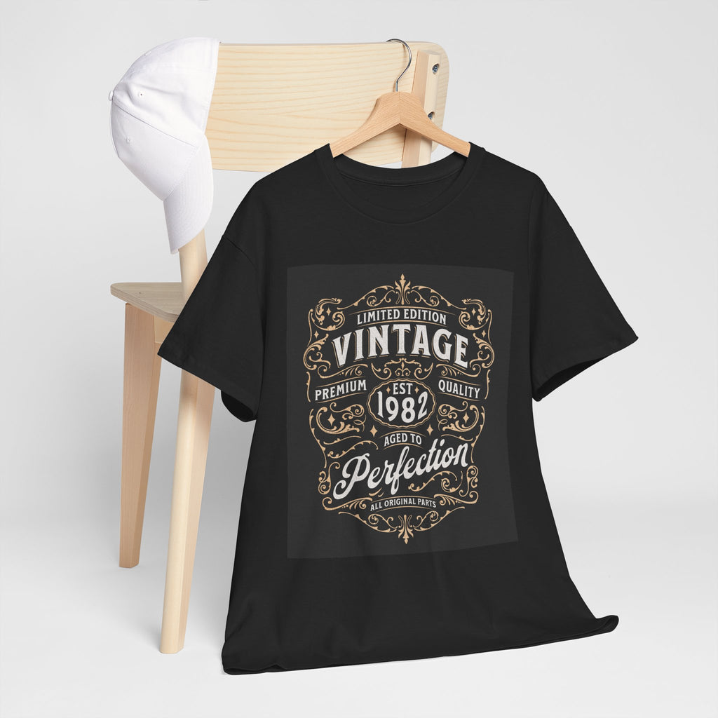 Vintage 1982 T-Shirt – Limited Edition Retro Birthday Gift