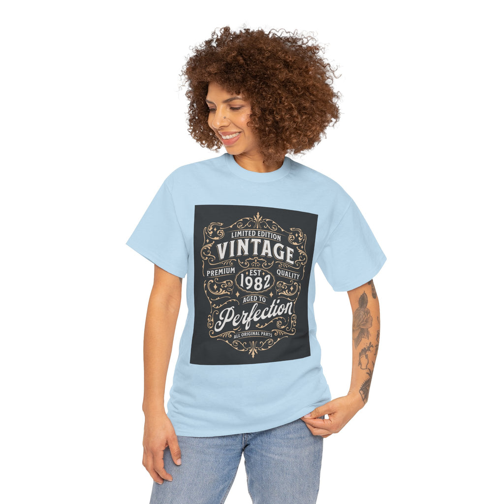 Vintage 1982 T-Shirt – Limited Edition Retro Birthday Gift