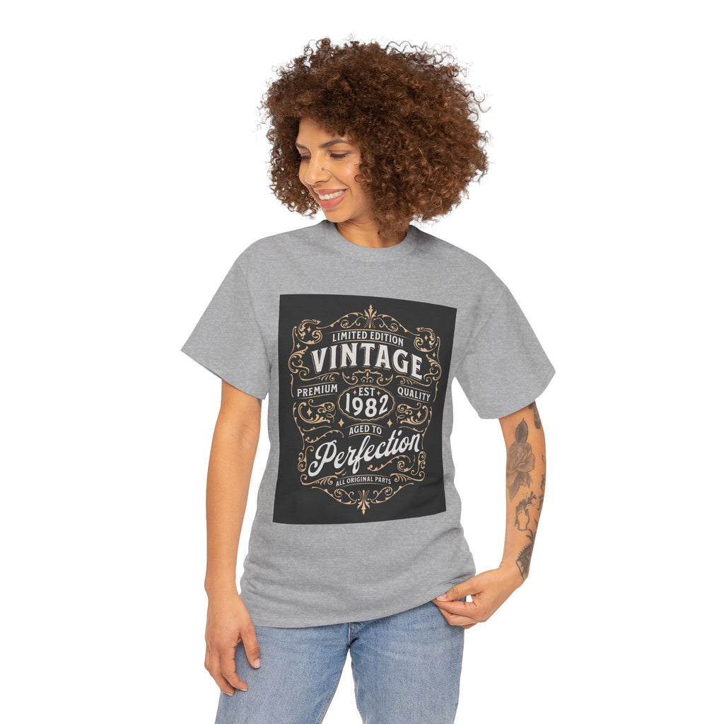 Vintage 1982 T-Shirt – Limited Edition Retro Birthday Gift