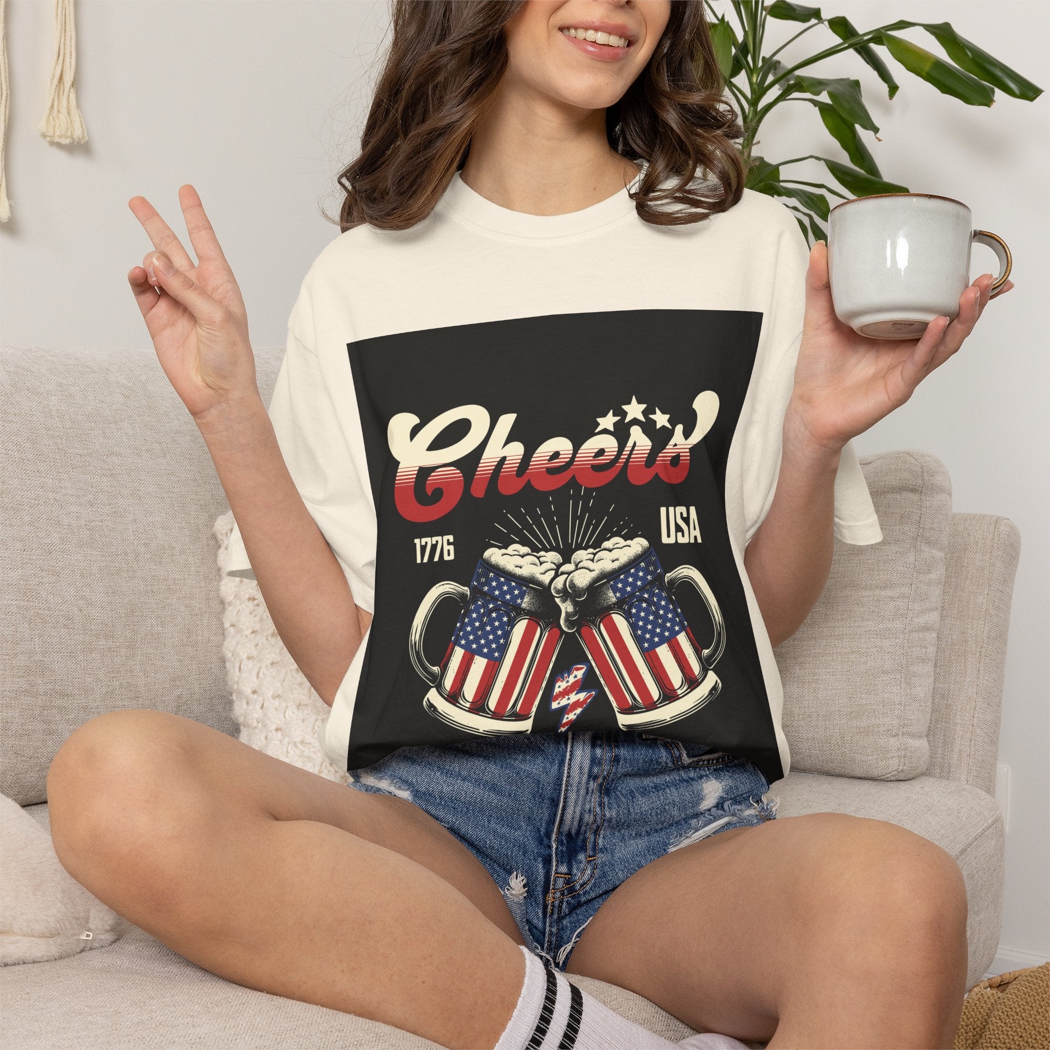 Cheers USA T-Shirt — Patriotic Beer Mugs Graphic Tee (1776)
