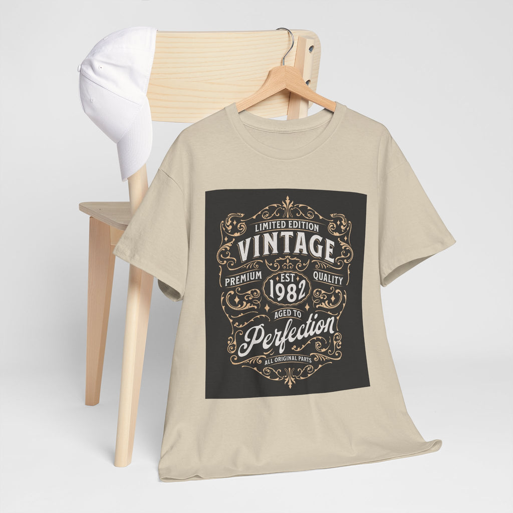 Vintage 1982 T-Shirt – Limited Edition Retro Birthday Gift