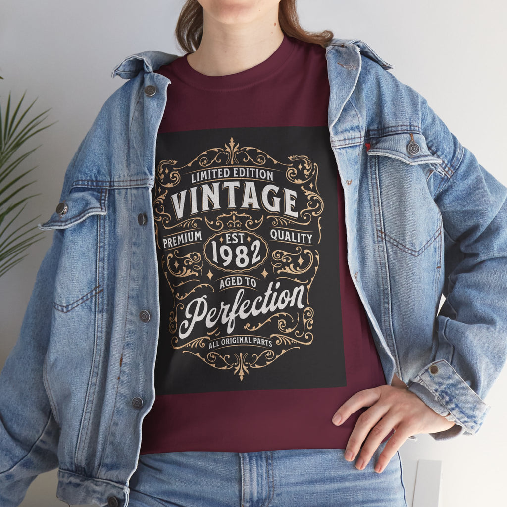 Vintage 1982 T-Shirt – Limited Edition Retro Birthday Gift