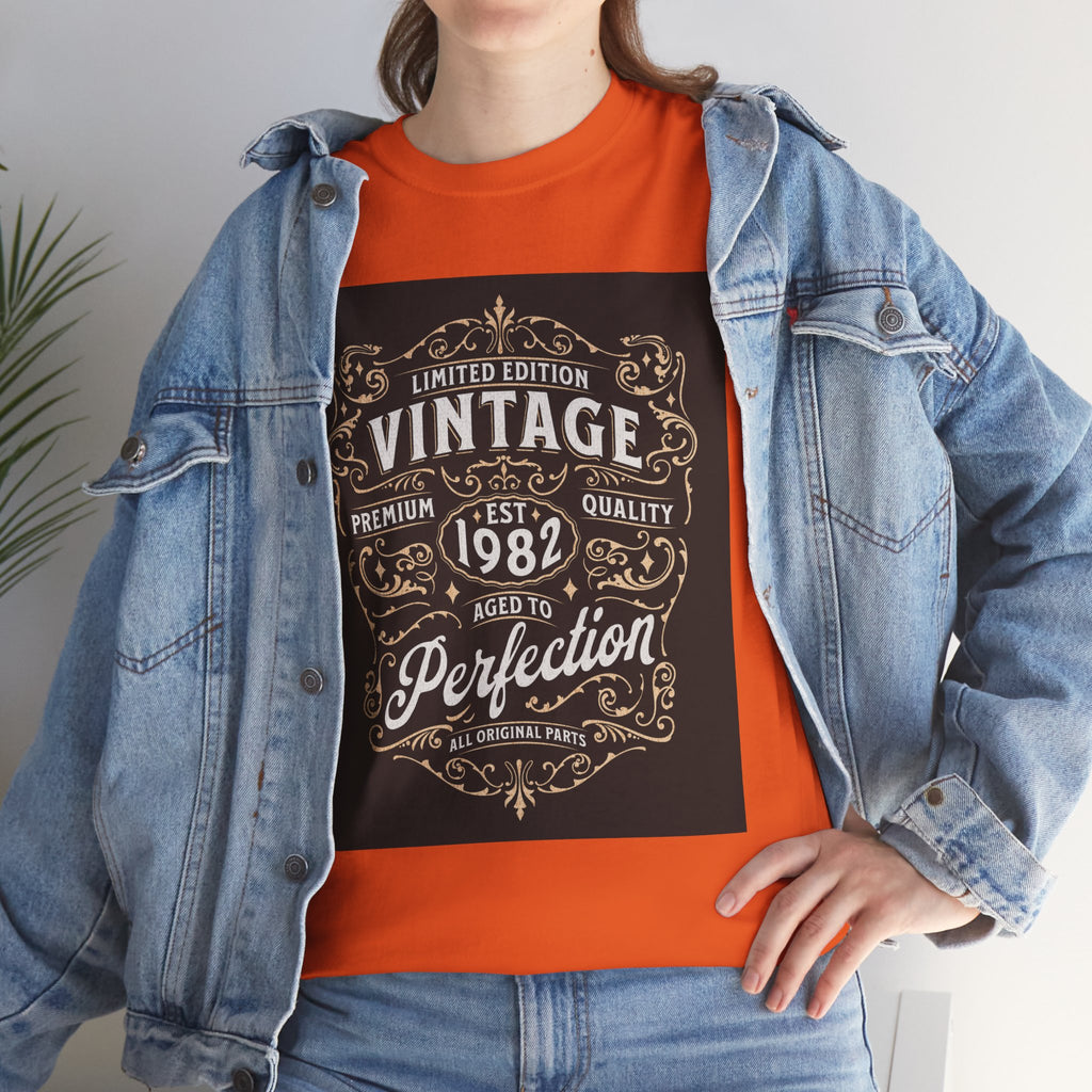 Vintage 1982 T-Shirt – Limited Edition Retro Birthday Gift